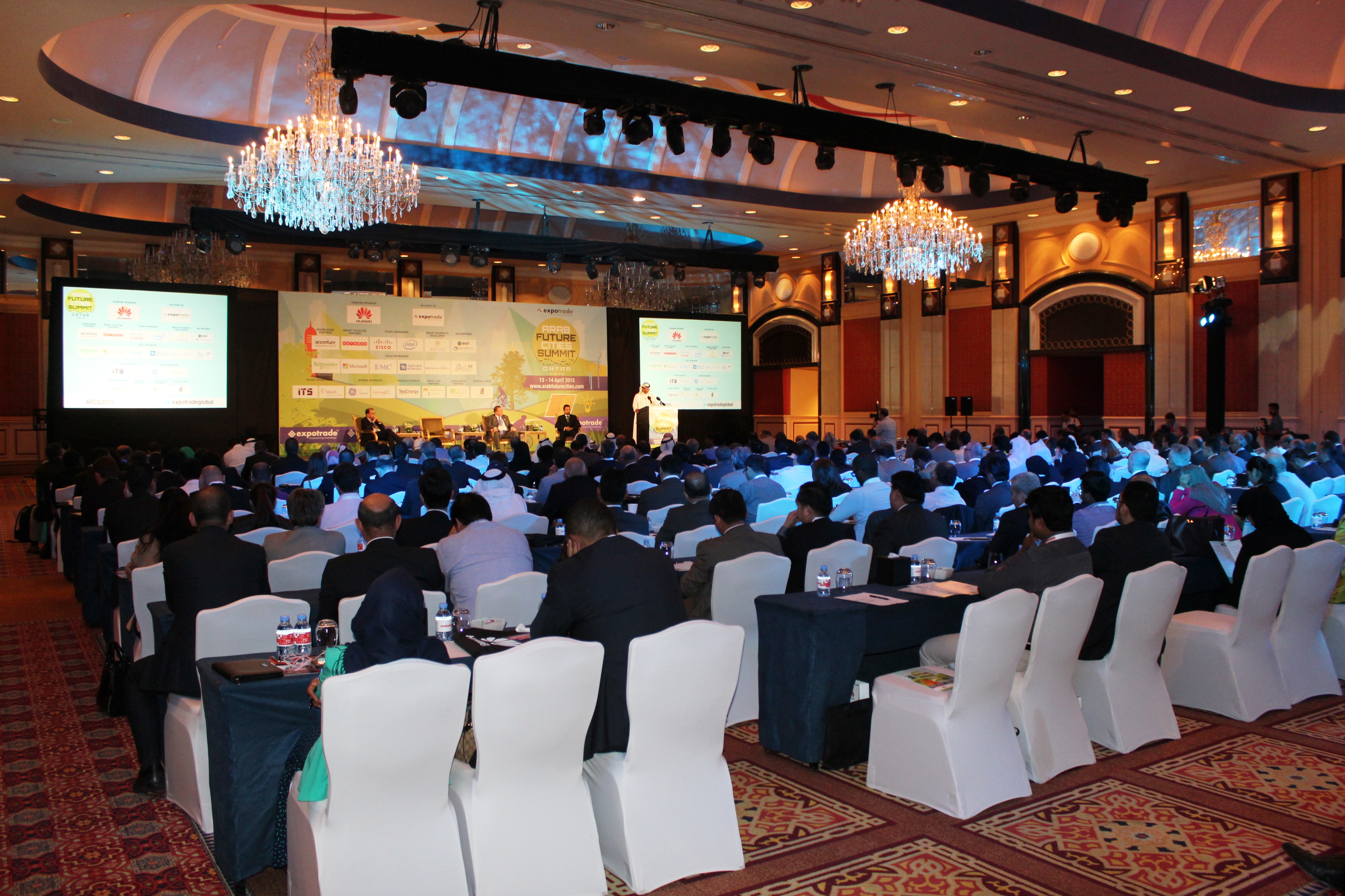 FCC Aqualia presents in Doha (Qatar) its technology for improving life in cities